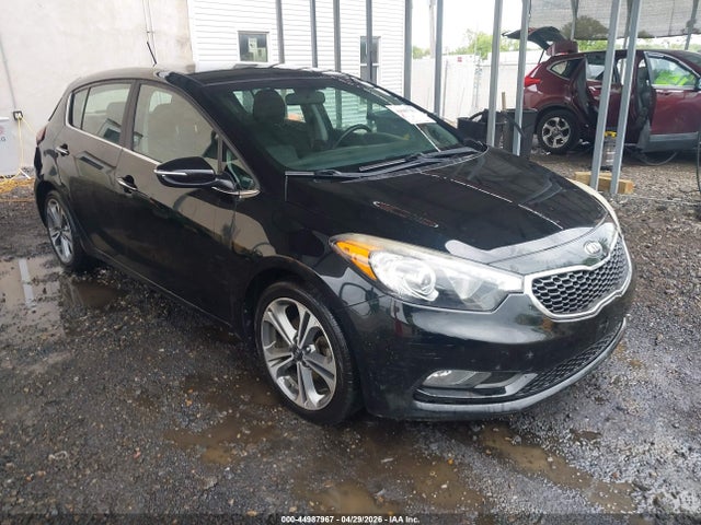 Salvage Kia Forte Image