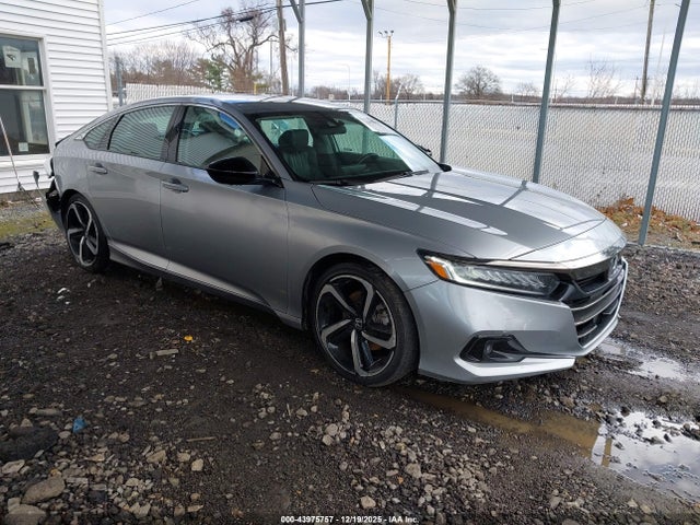 Salvage Honda Accord Image