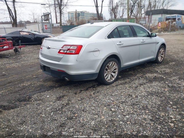 Ford Taurus Limited