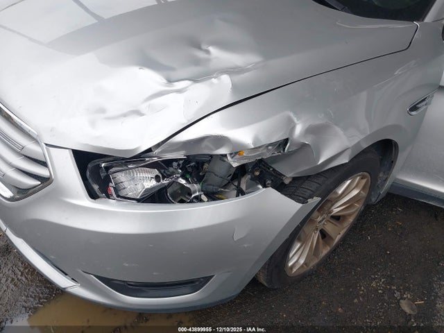 Ford Taurus Limited