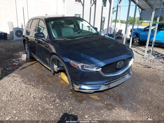 Salvage Mazda Cx Image