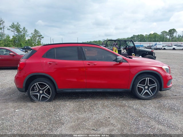 Mercedes-Benz GLA 4matic