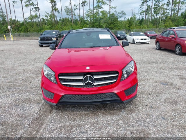 Mercedes-Benz GLA 4matic