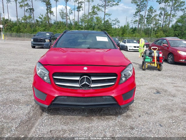 Mercedes-Benz GLA 4matic