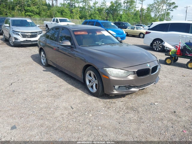 Salvage BMW 3 Series Image