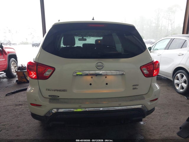Nissan Pathfinder Sl