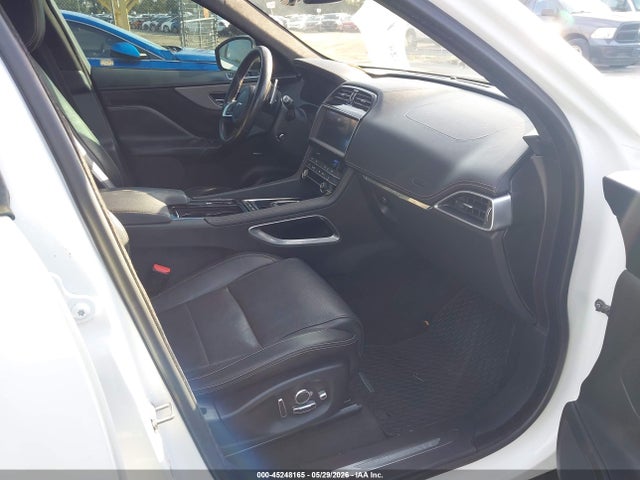 Jaguar F-PACE S
