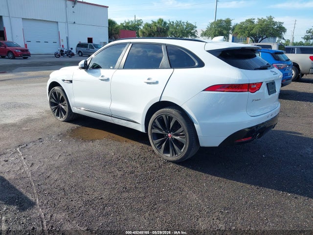 Jaguar F-PACE S
