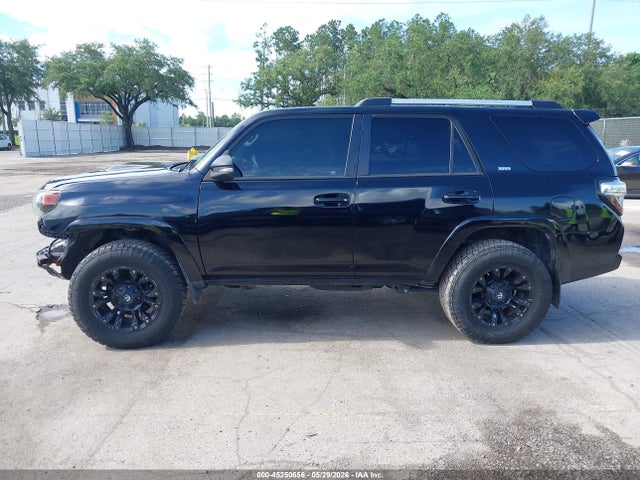 Toyota 4Runner Sr5