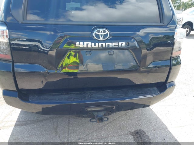 Toyota 4Runner Sr5