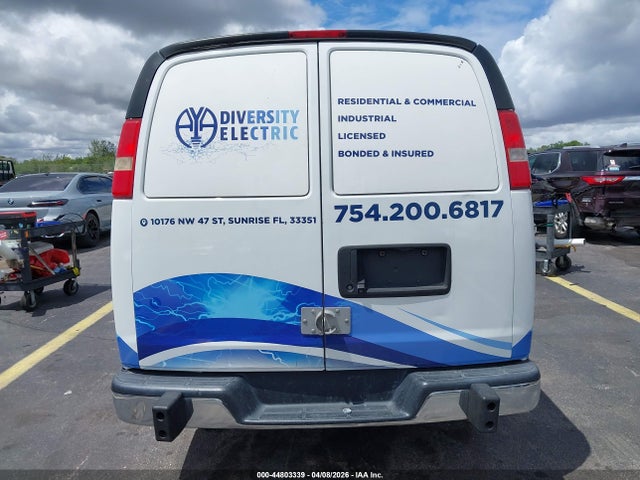 GMC Savana Work Van