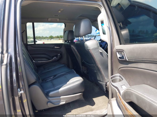 Chevrolet Suburban Ls