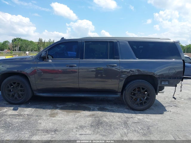 Chevrolet Suburban Ls