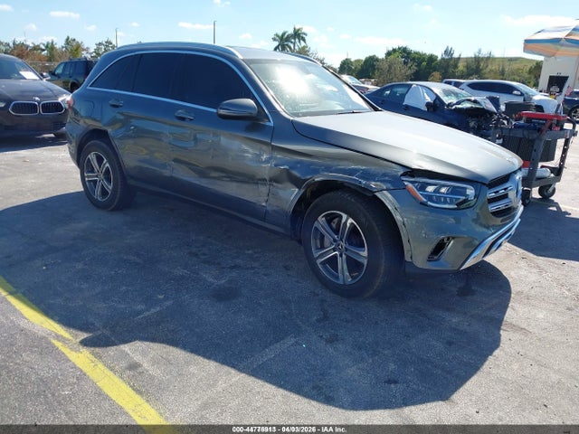 Salvage Mercedes-Benz GLC Image