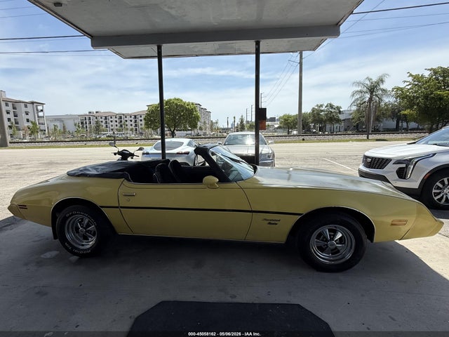 Pontiac Firebird Esprit