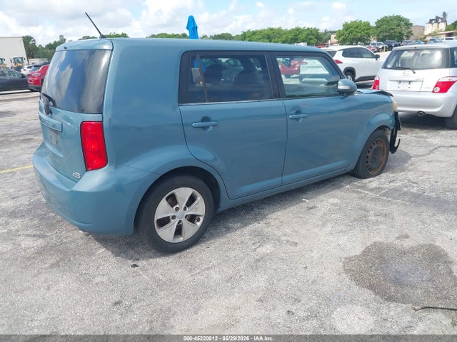 Scion xB