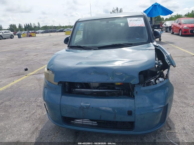 Scion xB