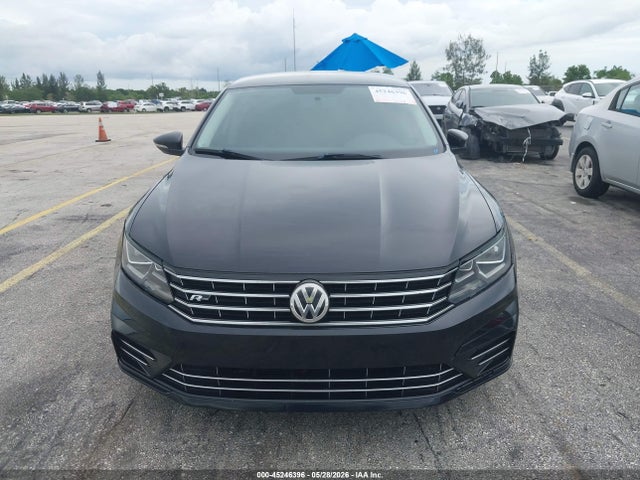 Volkswagen Passat 1.8t R-line
