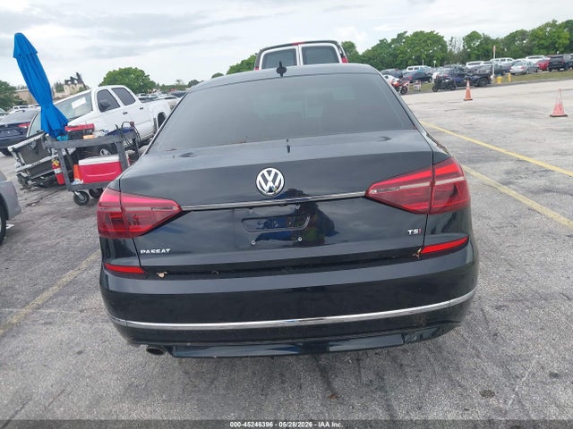 Volkswagen Passat 1.8t R-line