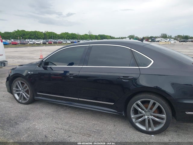 Volkswagen Passat 1.8t R-line