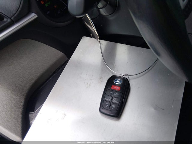 Toyota Sienna Xle