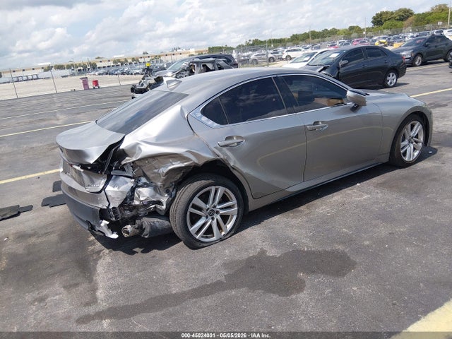 Lexus Is