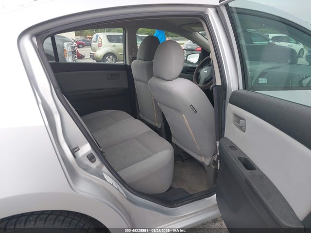 Nissan Sentra 2.0