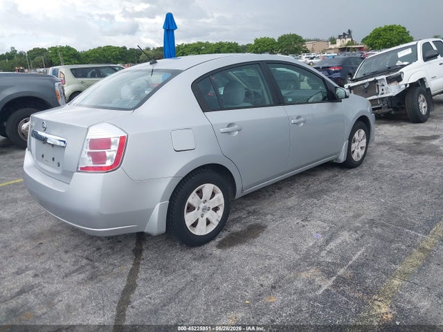Nissan Sentra 2.0