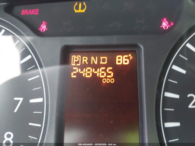 Nissan Nv