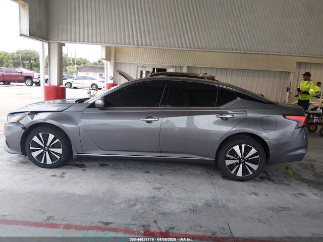 Nissan Altima 2.5 Sv