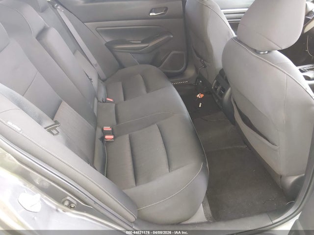 Nissan Altima 2.5 Sv