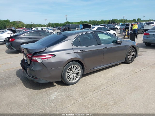 Toyota Camry Xle