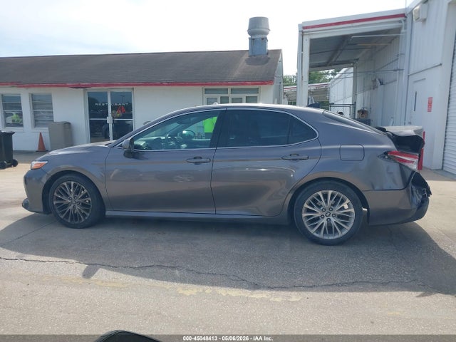 Toyota Camry Xle