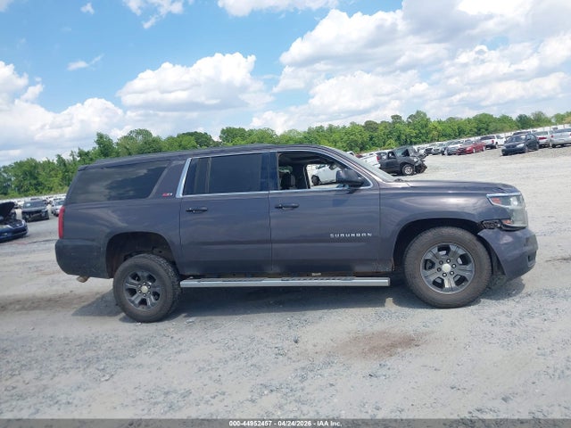 Chevrolet Suburban 1500 Lt