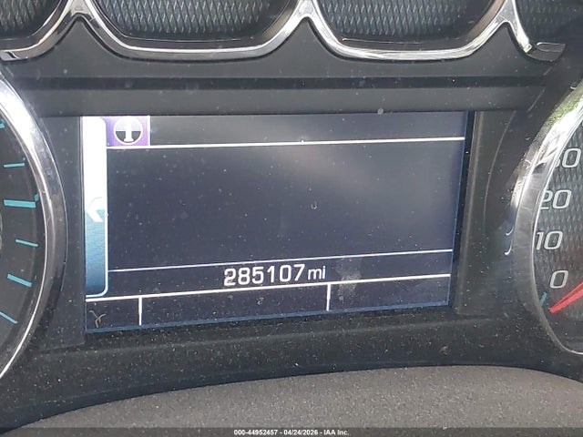 Chevrolet Suburban 1500 Lt
