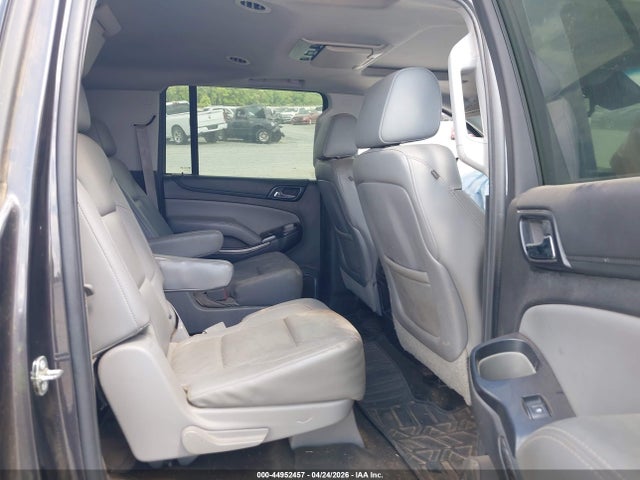 Chevrolet Suburban 1500 Lt