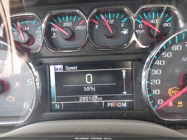 Chevrolet Suburban 1500 Lt