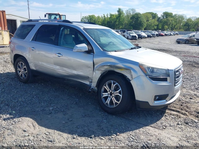 Salvage GMC Acadia Image