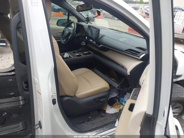 Toyota Sienna Xle