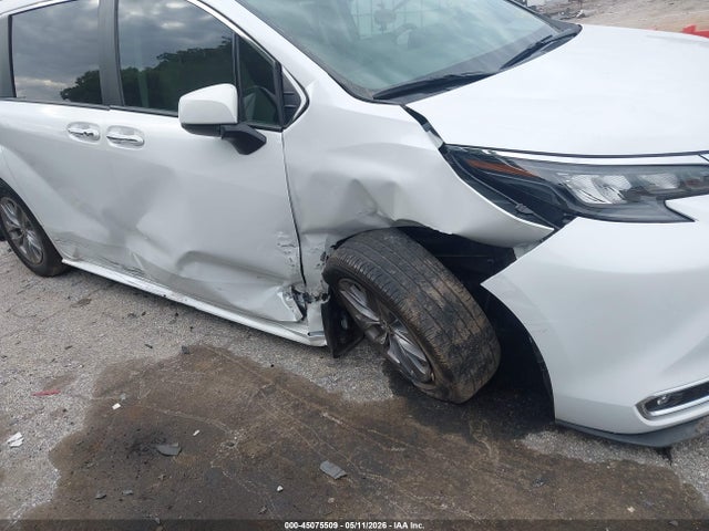 Toyota Sienna Xle