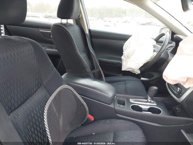 Nissan Altima 2.5 Sv