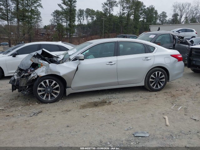 Nissan Altima 2.5 Sv