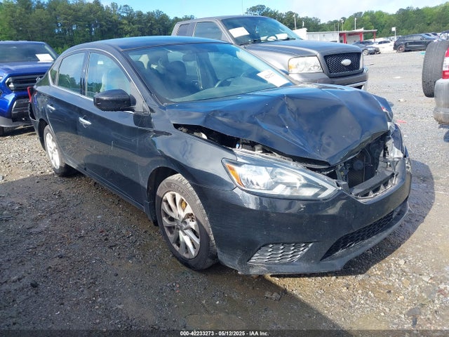 Salvage Nissan Sentra Image