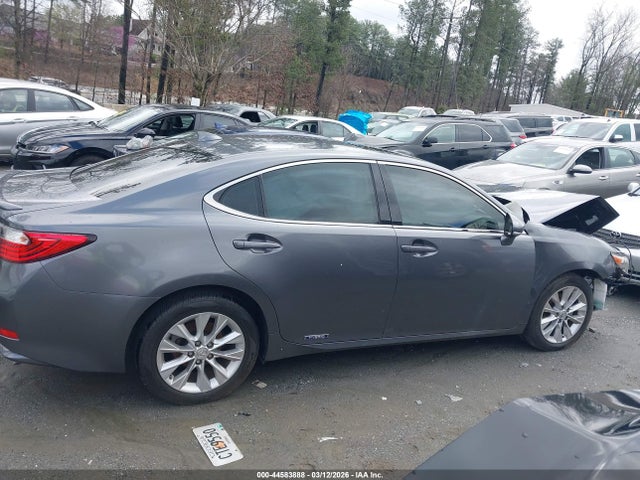 Lexus Es