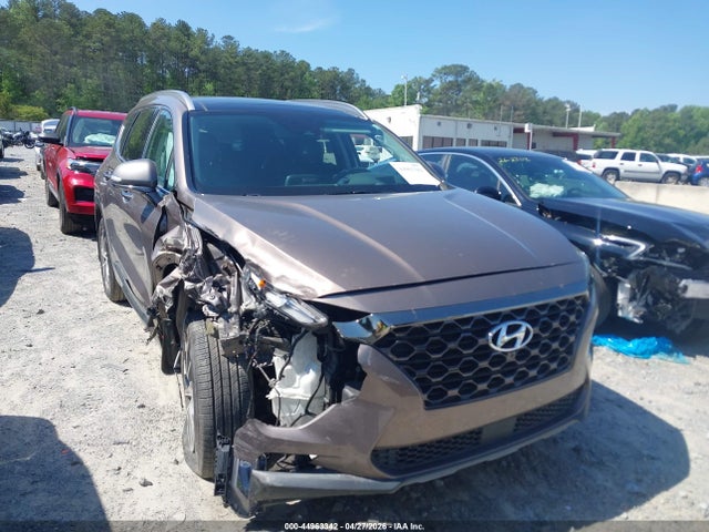 Salvage Hyundai SANTA FE Image