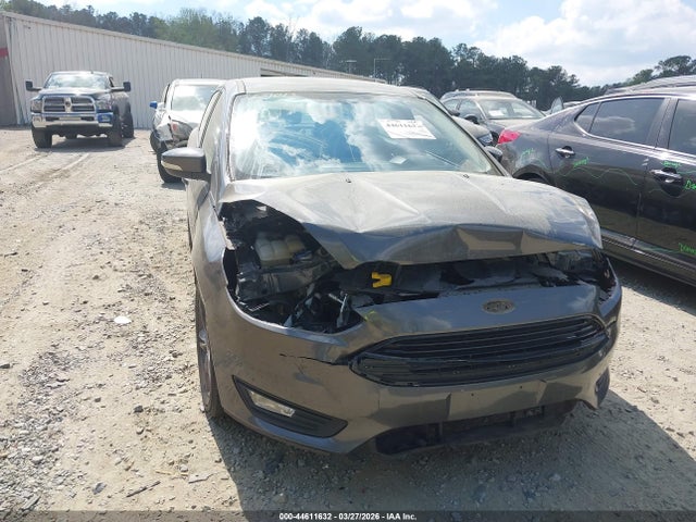 Salvage Ford Focus Image