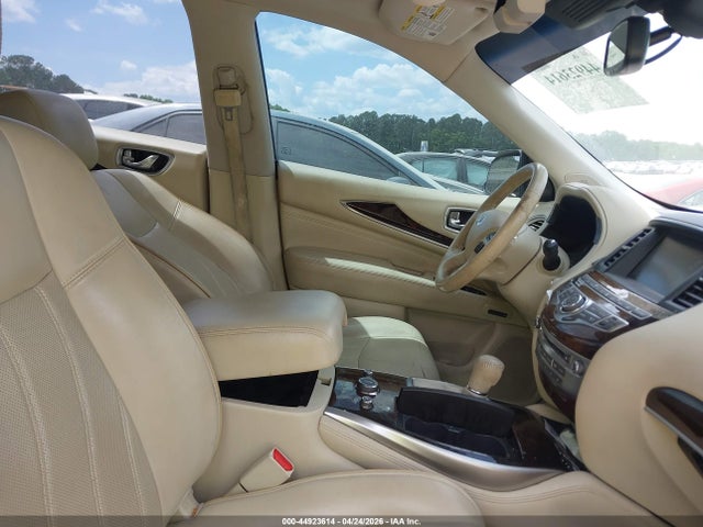 INFINITI Qx