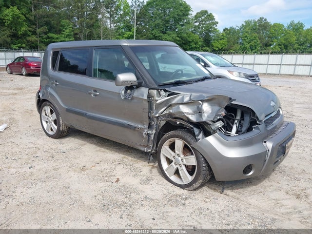 Salvage Kia Soul Image