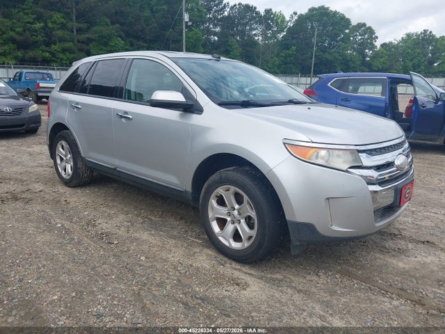 Salvage Ford Edge Image
