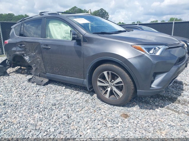 Salvage Toyota RAV4 Image